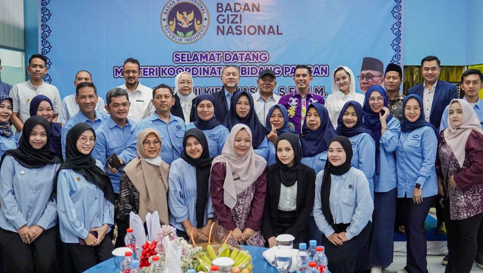 460424_menko-pangan-tinjau-kesiapan-fasilitas-sppg-gatan-2-purbalingga_20260125183423.jpeg