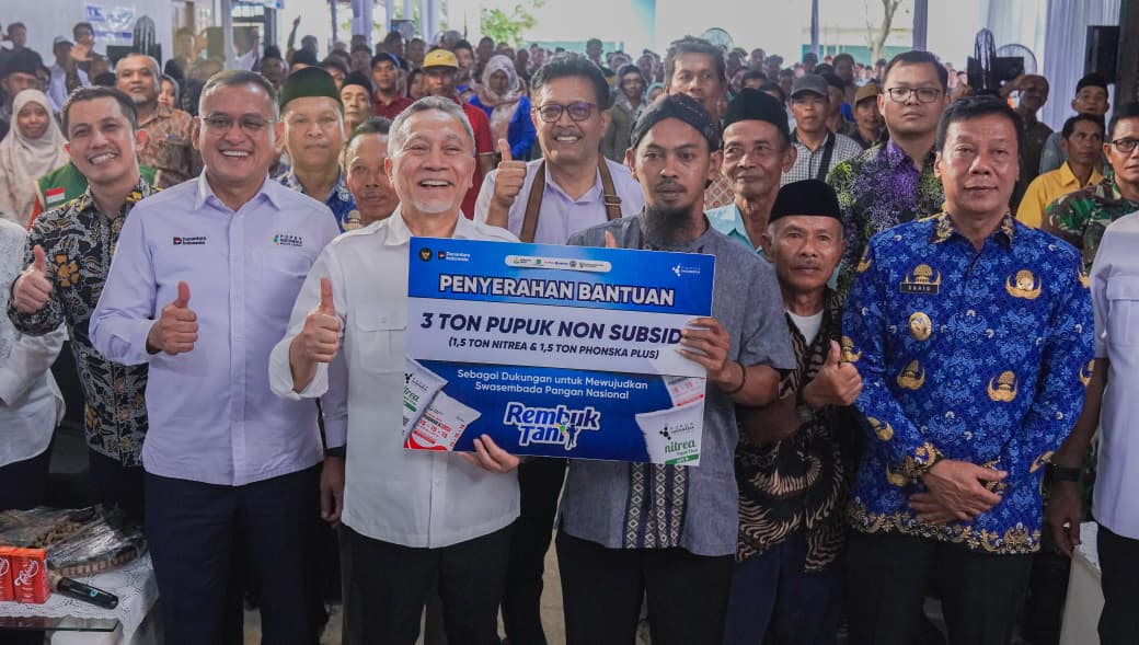 738915_menko-pangan-pastikan-het-pupuk-diskon-20-n-distribusi-tepat-sasaran_20251223110126.jpeg