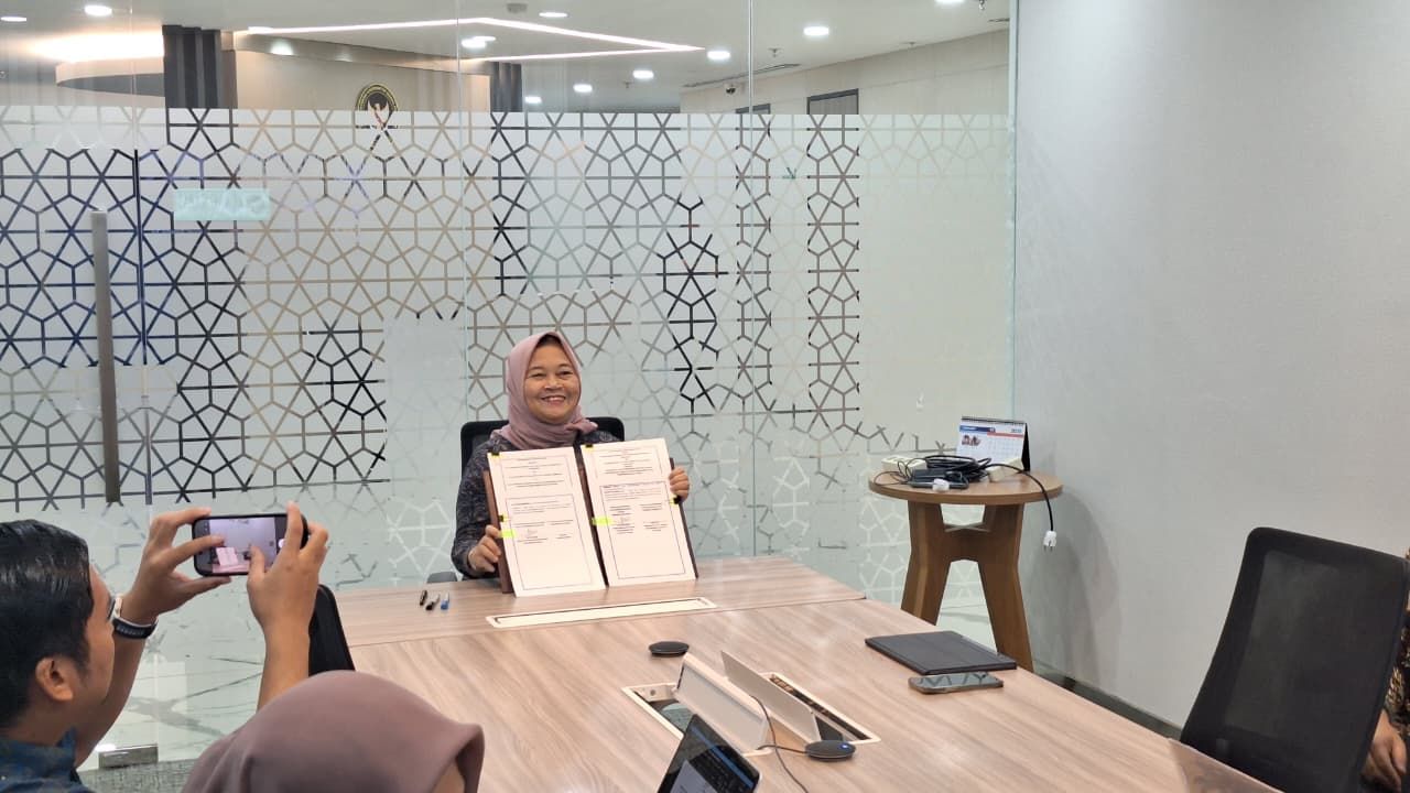 Perkuat Infrastruktur Karbon Nasional, Pemerintah Indonesia dan CDSC Resmi  Tandatangani MoU Strategis 
