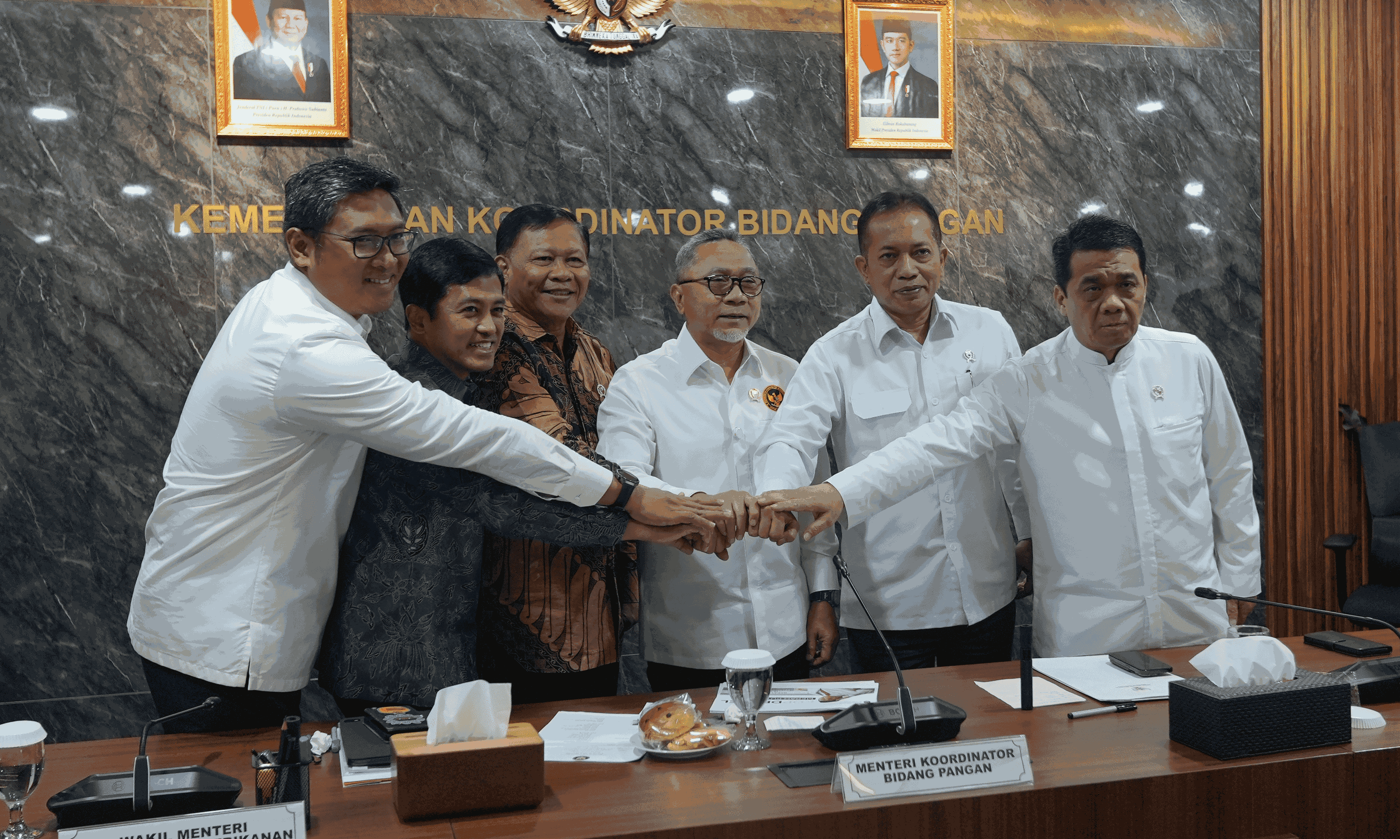 364903_menko-zulhas-umumkan-sudah-37-ribu-kopdes-merah-putih-resmi-berdiri_20250615175948.png
