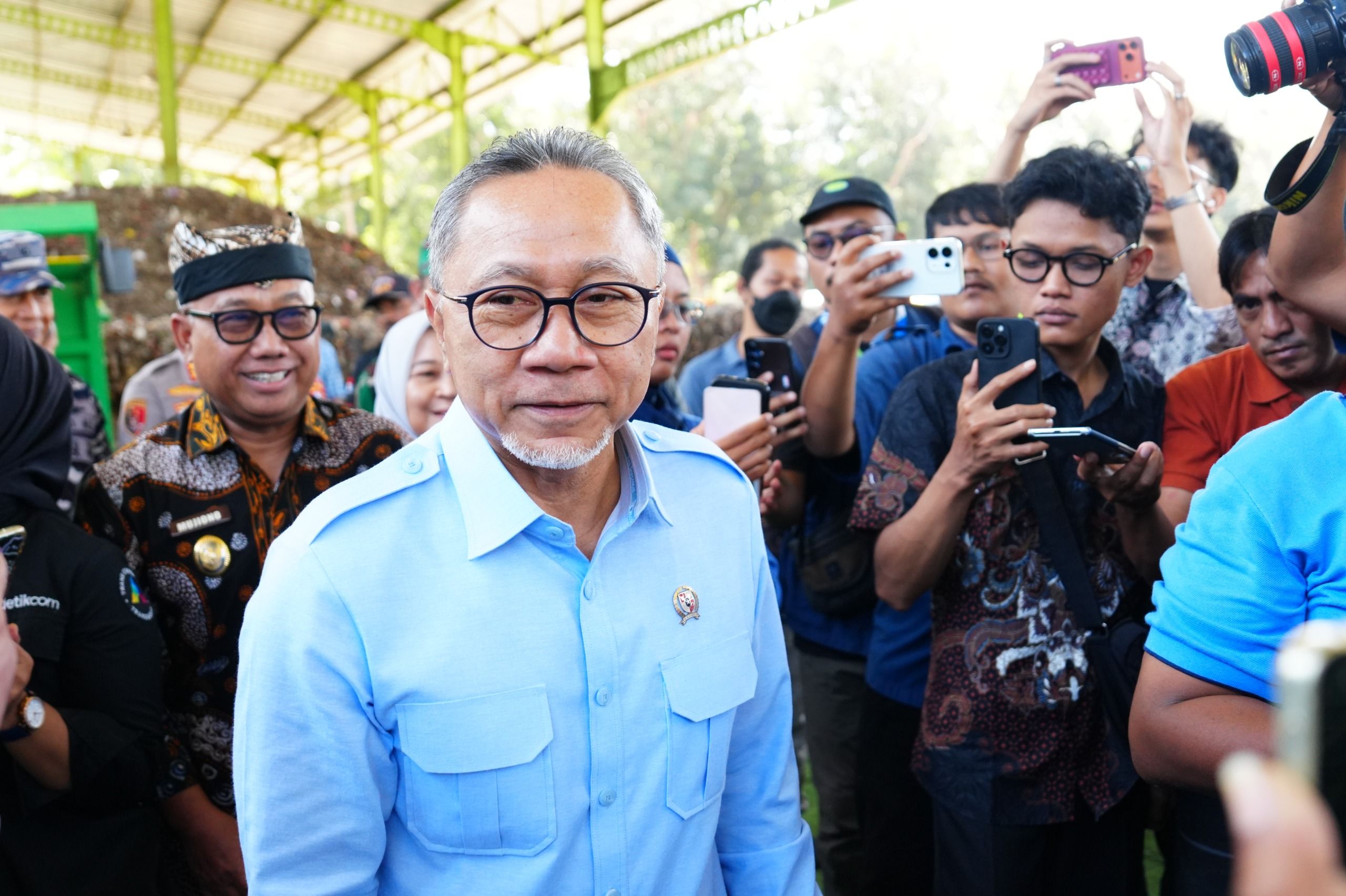 Zulhas Dorong Percepat Pengolahan Sampah Jadi Listrik di 40 Kota