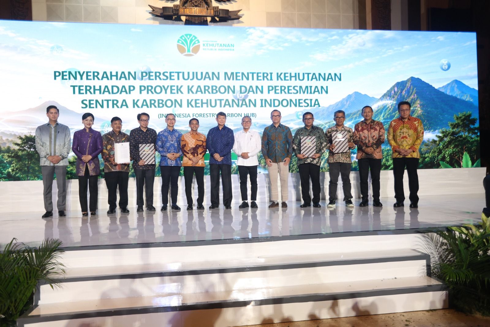 Menko Pangan: Pasar karbon harus memberi manfaat bagi masyarakat hutan