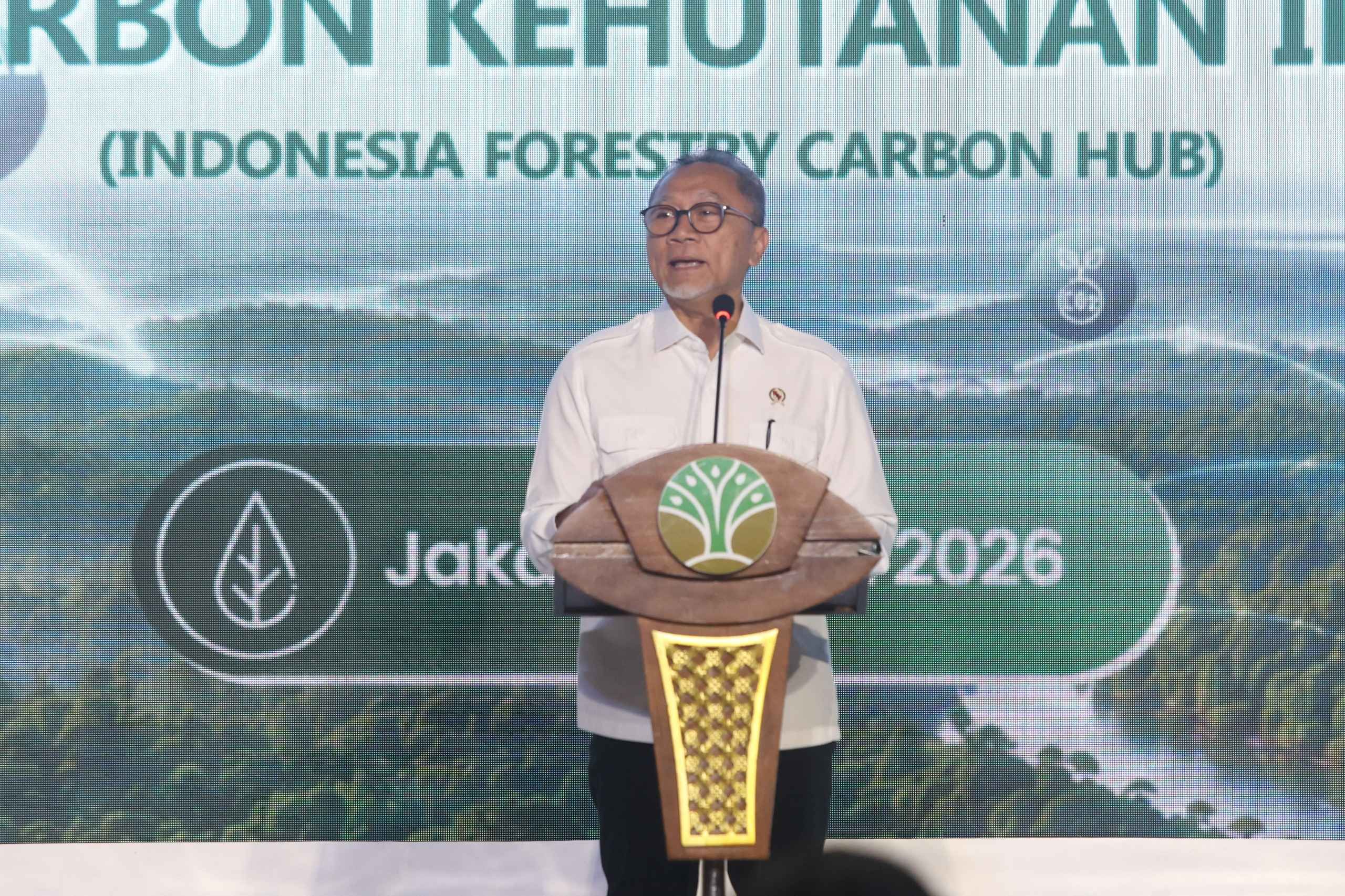 Zulhas Minta Kementerian Lain Percepat Aturan Perdagangan Karbon