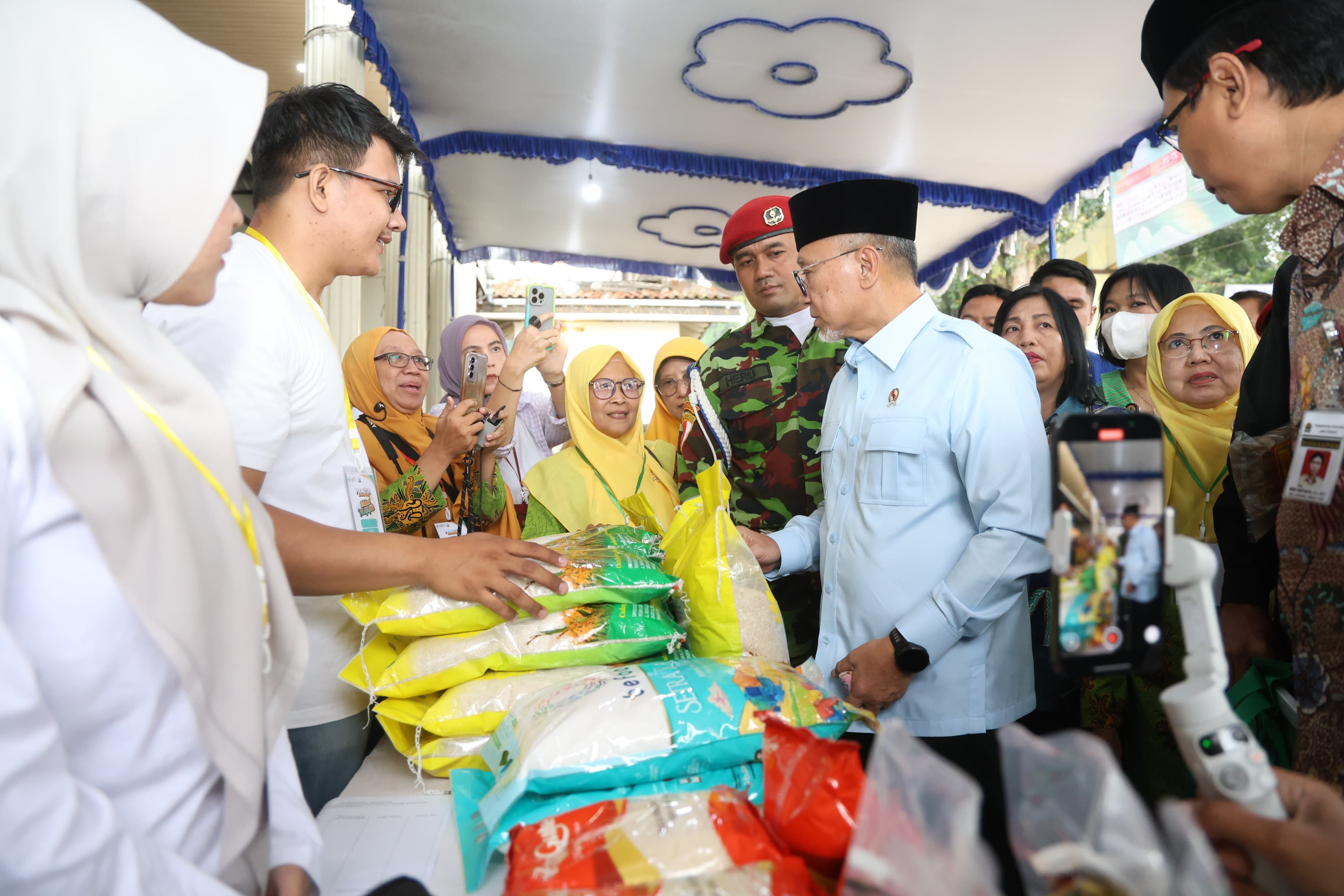 Zulhas Ungkap Tugas Krusial Kopdes Merah Putih: Beda dengan Supermarket
