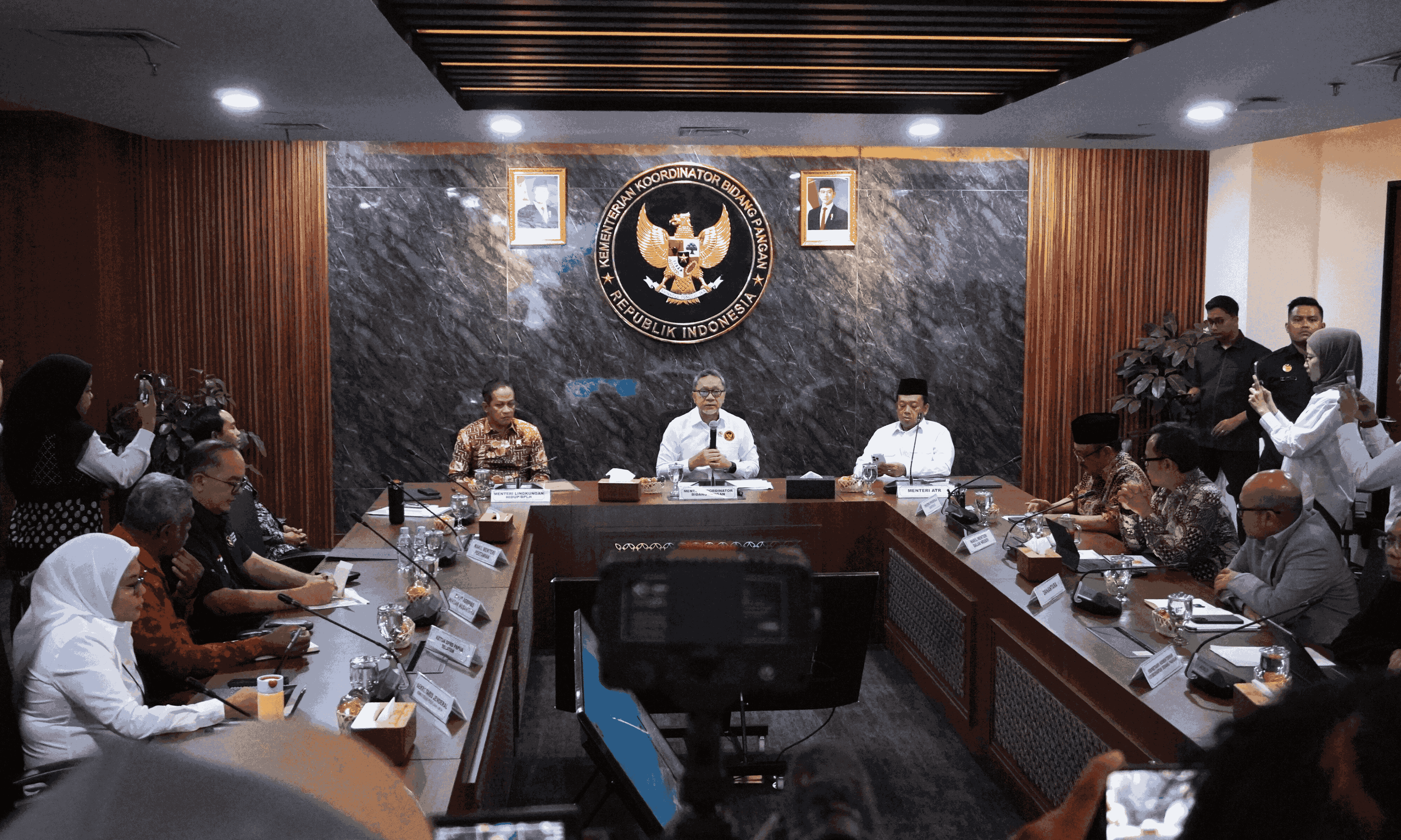 Zulhas Akui Kendala Program Pemerintah, Komunikasi Terbuka Dinilai Bisa Jaga Kepercayaan Publik