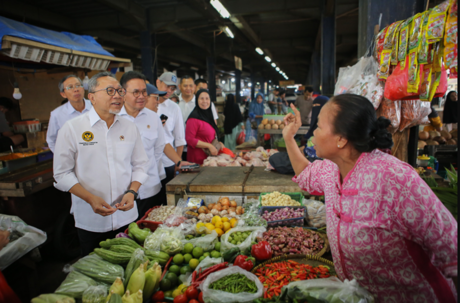 52844_pantau-pasar-minggu-pemerintah-pastikan-harga-stabil-dan-stok-pangan-aman-jelang-idulfitri_20260331132139.png