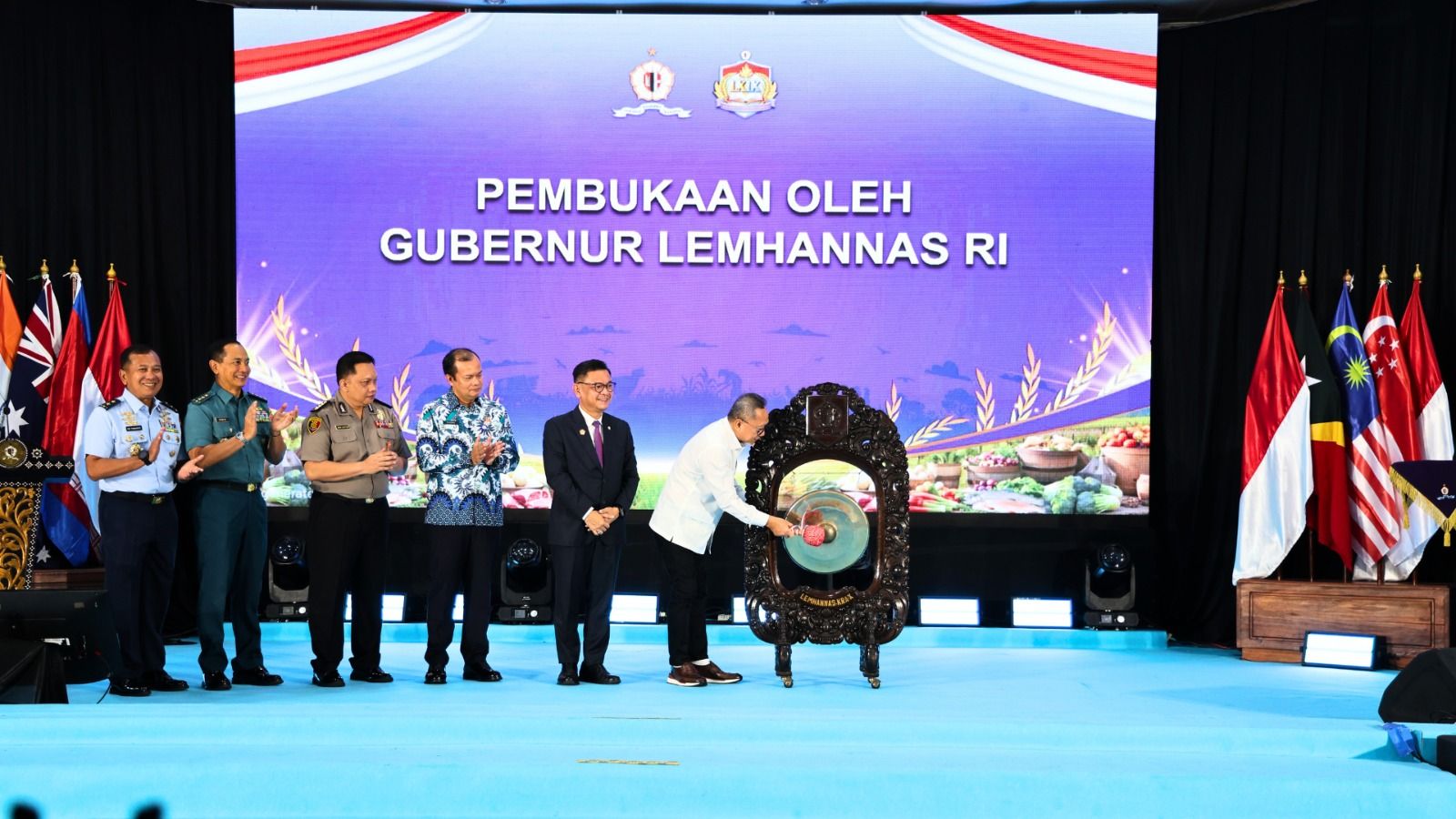 Menko Pangan: Kedaulatan Pangan Dimulai dari Kepemimpinan yang Berpihak pada Desa dan Petani